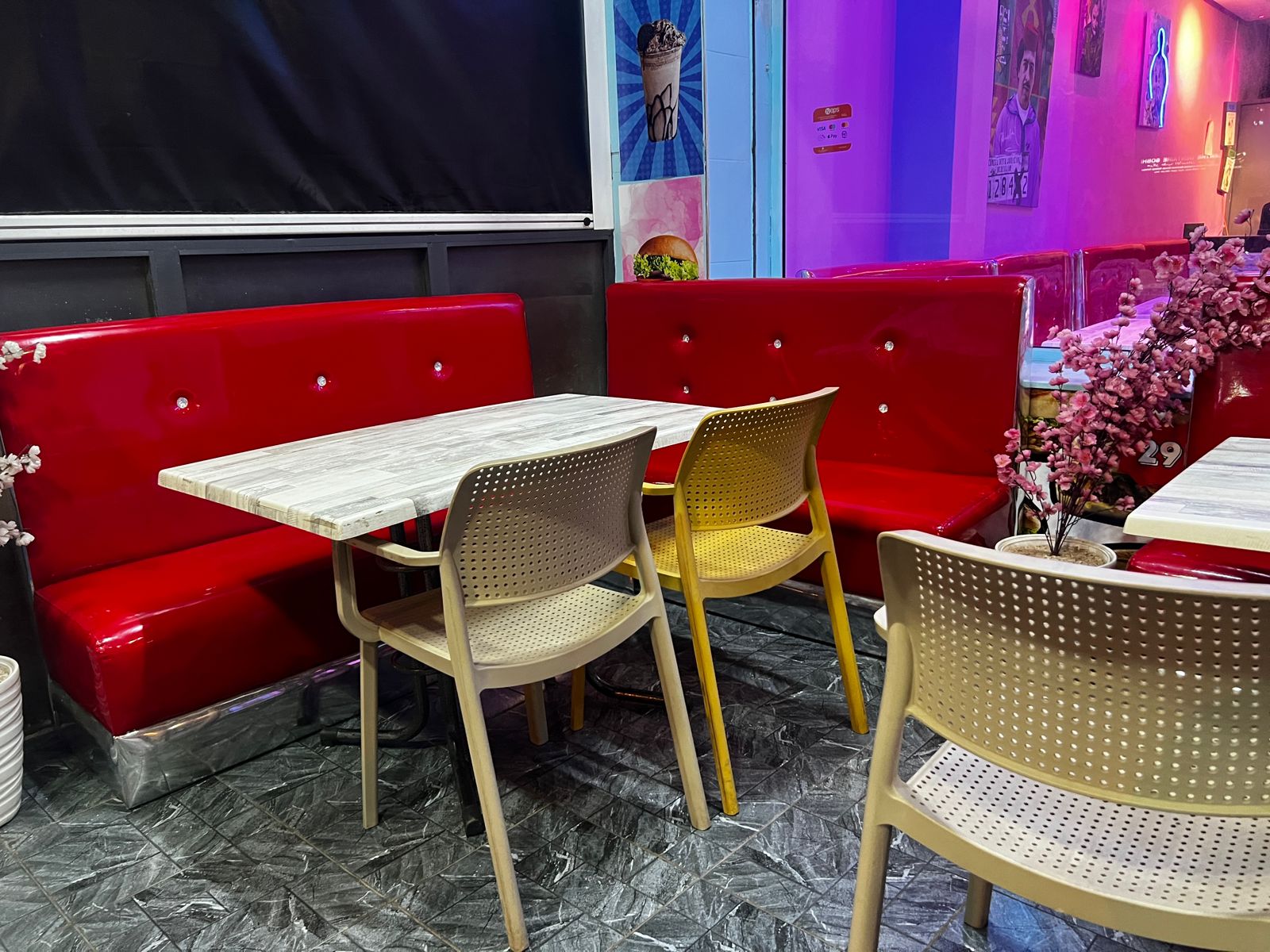 80's Restaurant neon